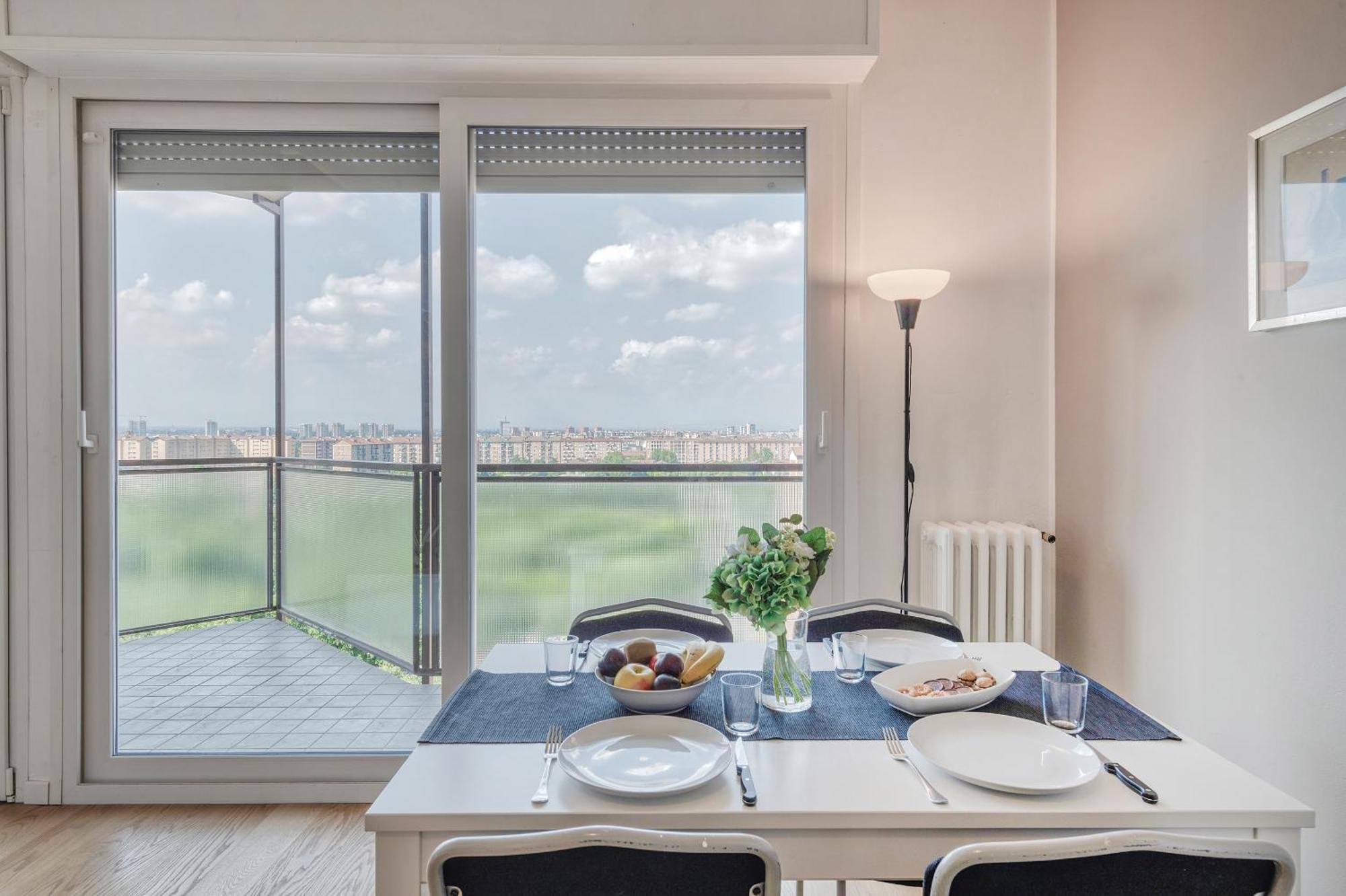 Omodeo, 19 - Ampio E Panoramico Lägenhet Milano Exteriör bild